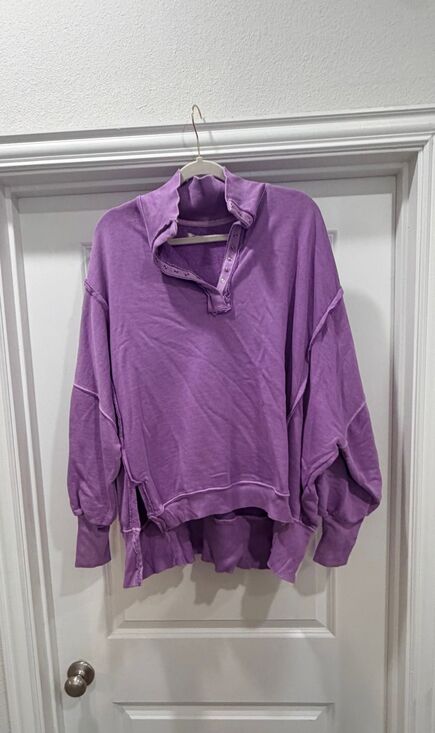 Free People Tops - We The Free FP Movement Purple Oversized Raw Edge Sweatshirt M Buttoned